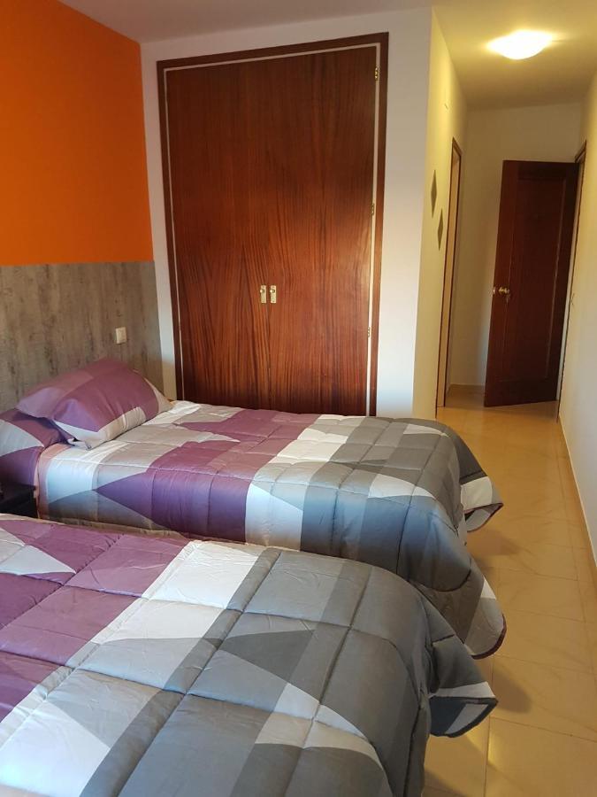 Hostal Galicia Figueras Extérieur photo